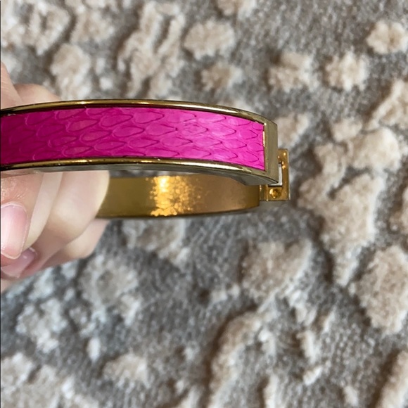 Magenta bangle - Picture 2 of 2